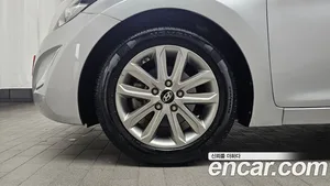 Hyundai Avante, 2015 — миниатюра 5