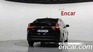 Toyota Prius, 2021 — миниатюра 3
