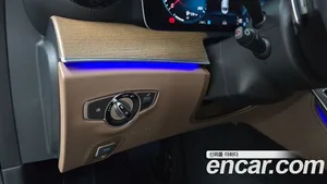 Mercedes-Benz E-Class, 2022 — миниатюра 27