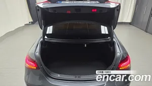 Mercedes-Benz E-Class, 2022 — миниатюра 31