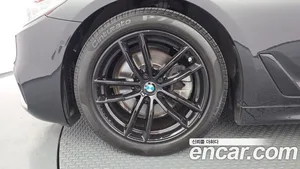 BMW 5-Series, 2017 — миниатюра 5