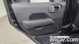 Jeep Wrangler, 2021 — миниатюра 15