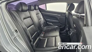Hyundai Avante, 2018 — миниатюра 17