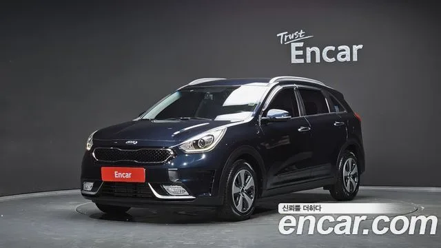 Kia Niro, 2017 — фото автомобиля из Кореи