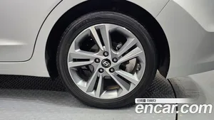 Hyundai Avante, 2017 — миниатюра 5