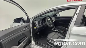 Hyundai Avante, 2017 — миниатюра 10