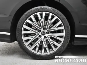 Audi A8, 2023 — миниатюра 5