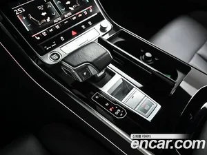 Audi A8, 2023 — миниатюра 9