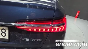 Audi A6, 2021 — миниатюра 9