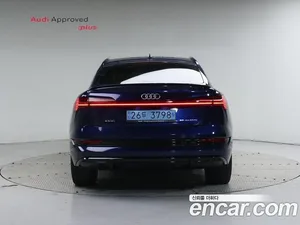 Audi e-tron, 2022 — миниатюра 4