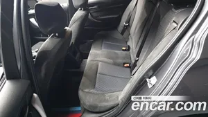 BMW 1-Series, 2018 — миниатюра 11