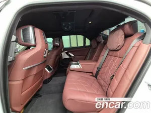 BMW i7, 2024 — миниатюра 16
