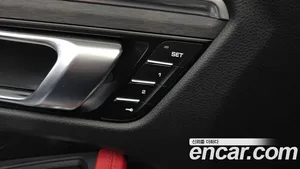 Porsche Macan, 2020 — миниатюра 16