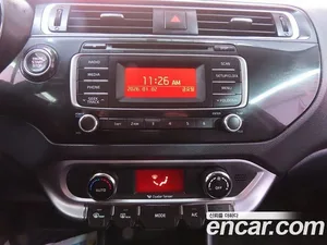 Kia pride, 2015 — миниатюра 11