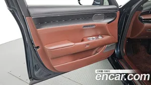Genesis G90, 2022 — миниатюра 14