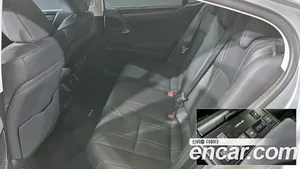 Lexus ES, 2023 — миниатюра 7