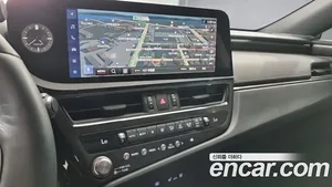 Lexus ES, 2023 — миниатюра 11