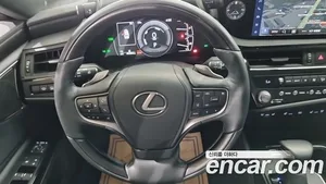 Lexus ES, 2023 — миниатюра 12