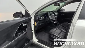 Kia Niro, 2016 — миниатюра 13