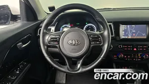 Kia Niro, 2016 — миниатюра 18