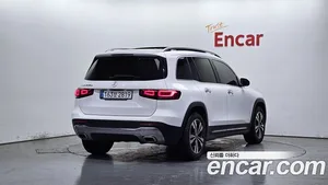 Mercedes-Benz GLB-Class, 2022 — миниатюра 2