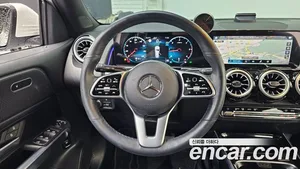 Mercedes-Benz GLB-Class, 2022 — миниатюра 19