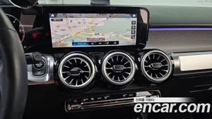 Mercedes-Benz GLB-Class, 2022 — миниатюра 20