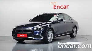 Mercedes-Benz E-Class, 2022 — миниатюра 1