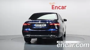 Mercedes-Benz E-Class, 2022 — миниатюра 4