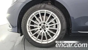Mercedes-Benz E-Class, 2022 — миниатюра 5