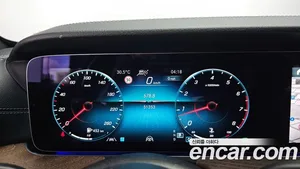 Mercedes-Benz E-Class, 2022 — миниатюра 8