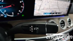Mercedes-Benz E-Class, 2022 — миниатюра 9