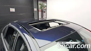 Mercedes-Benz E-Class, 2022 — миниатюра 18