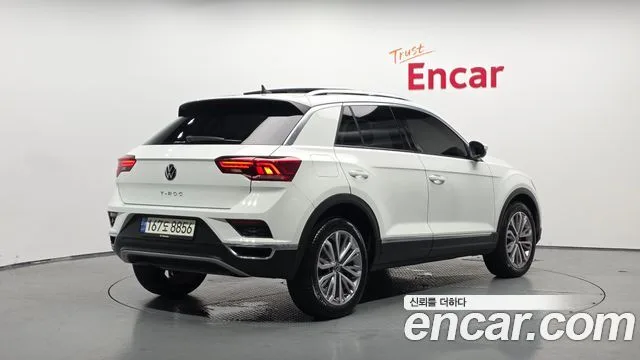 Volkswagen T-Roc, 2021 — фото автомобиля из Кореи