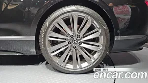 Bentley Continental, 2025 — миниатюра 7