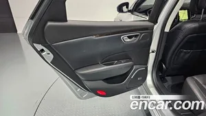 Renault SM6, 2016 — миниатюра 15