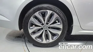 Renault SM6, 2016 — миниатюра 7