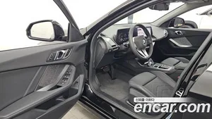 BMW 1-Series, 2025 — миниатюра 13