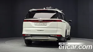 Kia Carnival, 2023 — миниатюра 4
