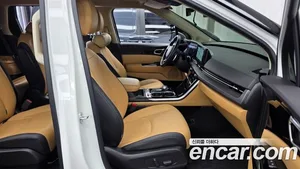 Kia Carnival, 2023 — миниатюра 17