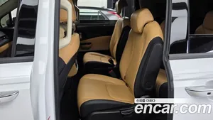 Kia Carnival, 2023 — миниатюра 16