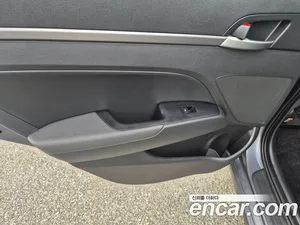 Hyundai Avante, 2016 — миниатюра 17