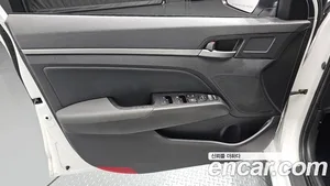 Hyundai Avante, 2016 — миниатюра 14