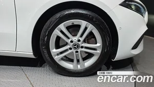 Mercedes-Benz A-Class, 2023 — миниатюра 7