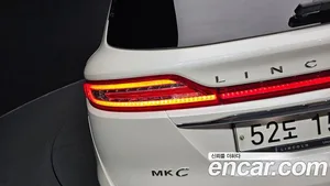 Lincoln MKC, 2019 — миниатюра 9