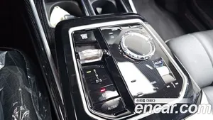 BMW 7-Series, 2025 — миниатюра 9