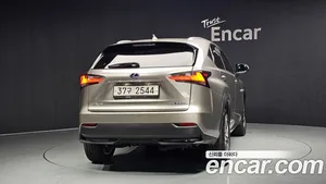Lexus NX, 2017 — миниатюра 4