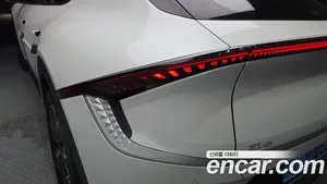 Kia EV6, 2021 — миниатюра 9