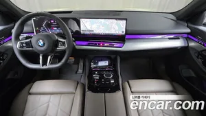 BMW 5-Series, 2025 — миниатюра 9