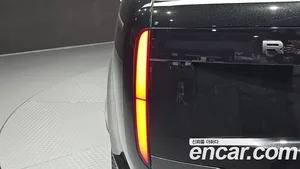 Land Rover Range Rover, 2023 — миниатюра 9